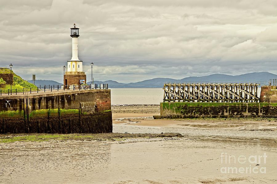 Maryport Lighthouse Cumbria Photograph by Martyn Arnold