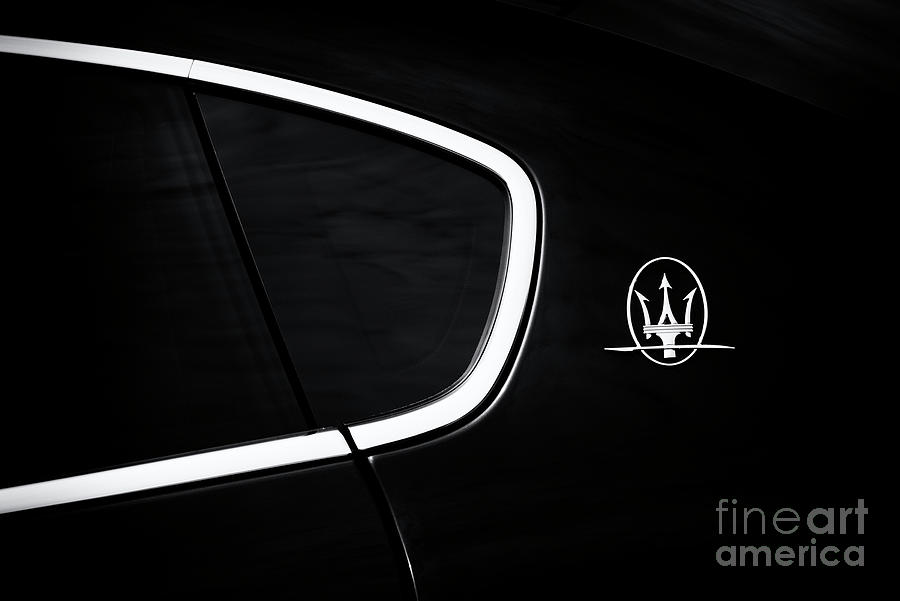 Abstract Photograph - Maserati Quattroporte Abstract by Tim Gainey