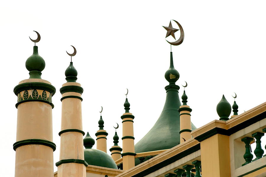 Masjid Abdul Gaffoor Photograph by Photo By Farley Baricuatro (www.colloidfarl.blogspot.com)