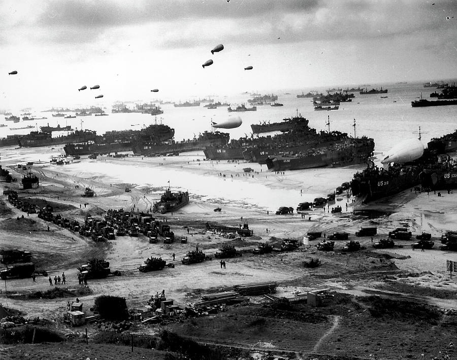 Massive Landing And Deployment Of Us Tro Photograph by Time Life Pictures Massive Landing And Deployment Of Us Tro Photograph by Time Life Pictures