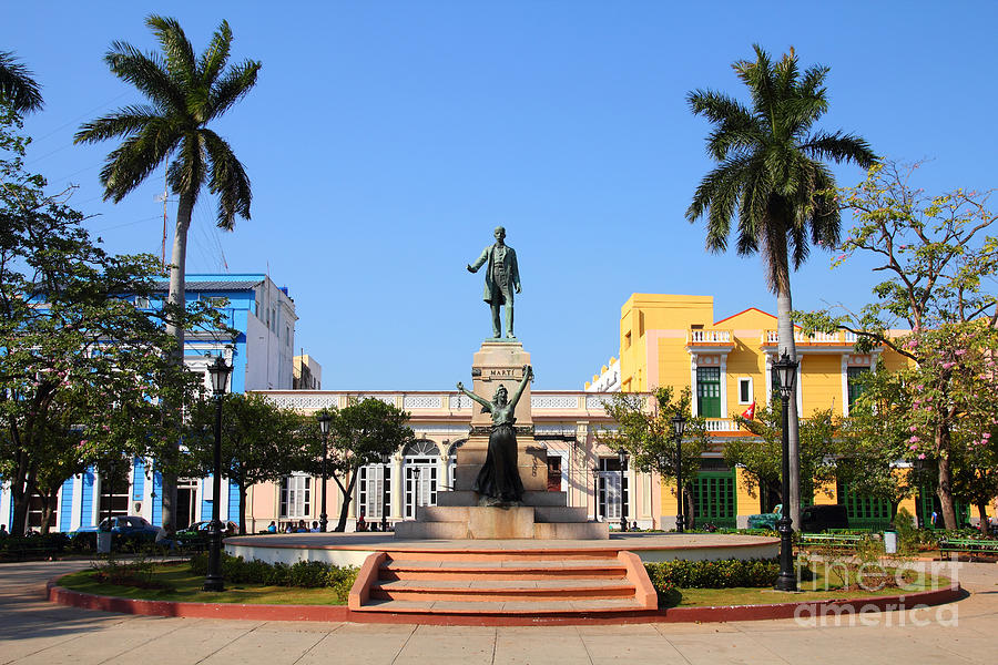 Matanzas Cuba - Main Square Palm Photograph by Tupungato - Fine Art America