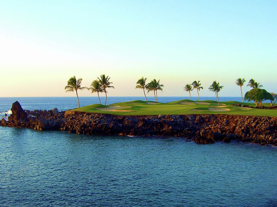 Mauna Lani Golf Resort - South - Hole #15 Photograph