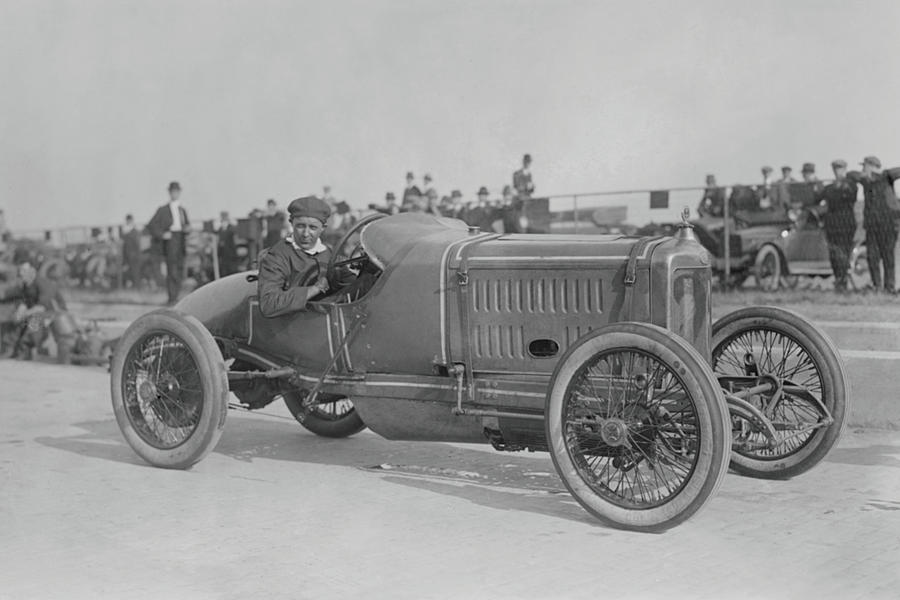 Maxwell Racing Car driven by Jack McKay as onlookers watch from behind ...