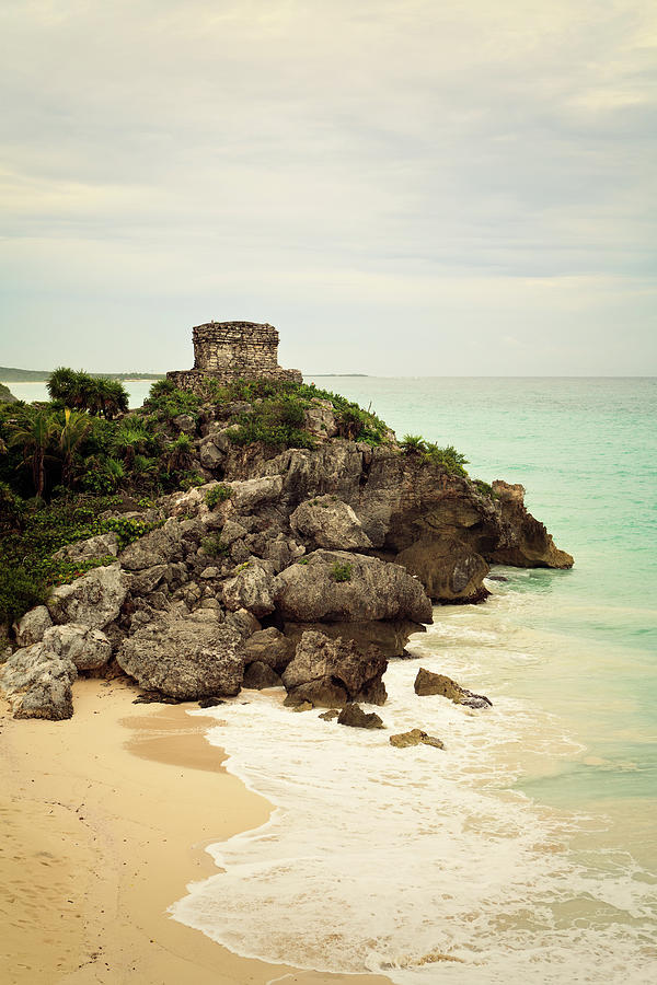 Mayan Tulum Ruins Photograph by Maodesign