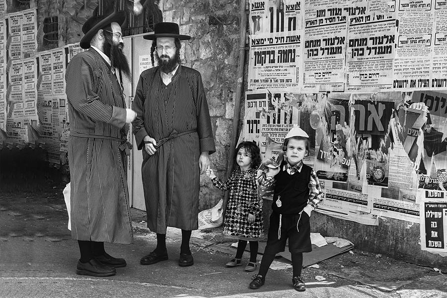Black And White Photograph - Mea Shearim,  Jerusalem by Orna Naor