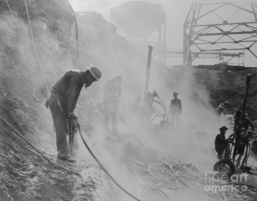 Men Using Jackhammers During Dam Photograph by Bettmann