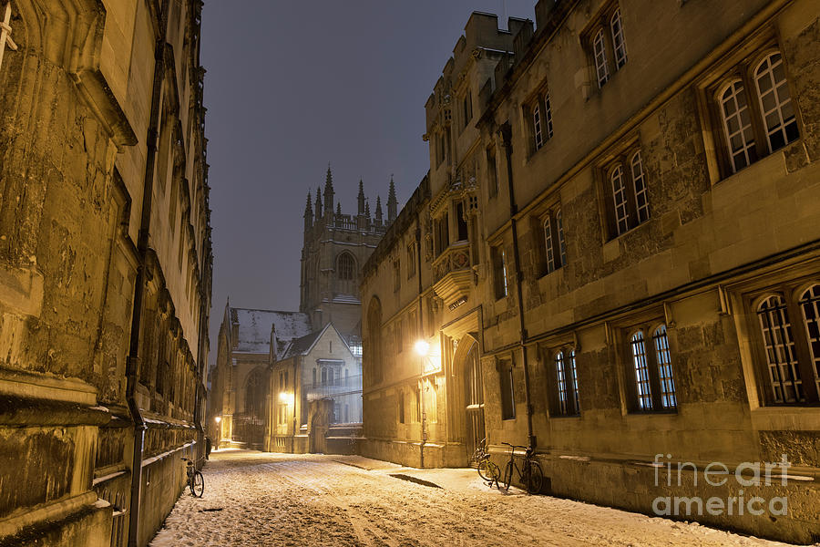 Winter Photograph - Merton Street Oxford In Winter Before Dawn by Tim Gainey