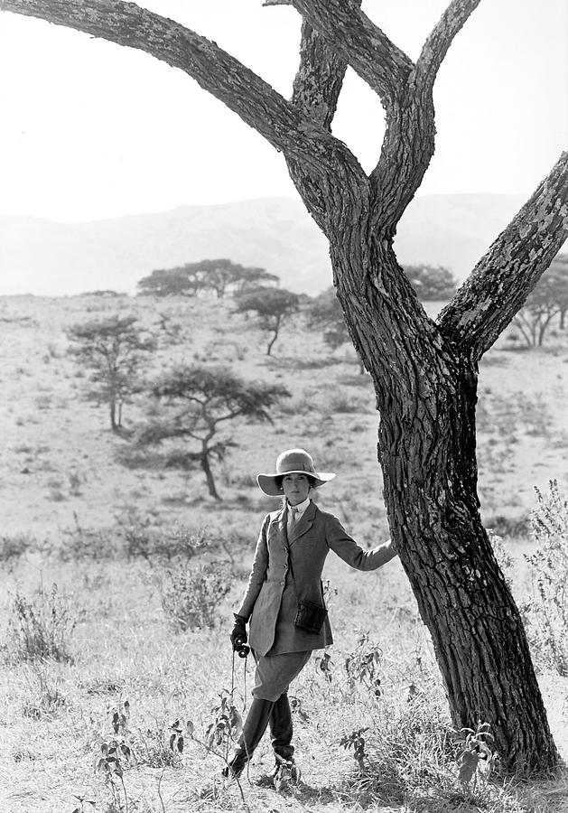 MERYL STREEP in OUT OF AFRICA -1985-. Photograph by Album