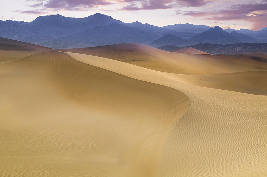 Mesquite Flat Sand Dunes Photograph by Andreas Christensen