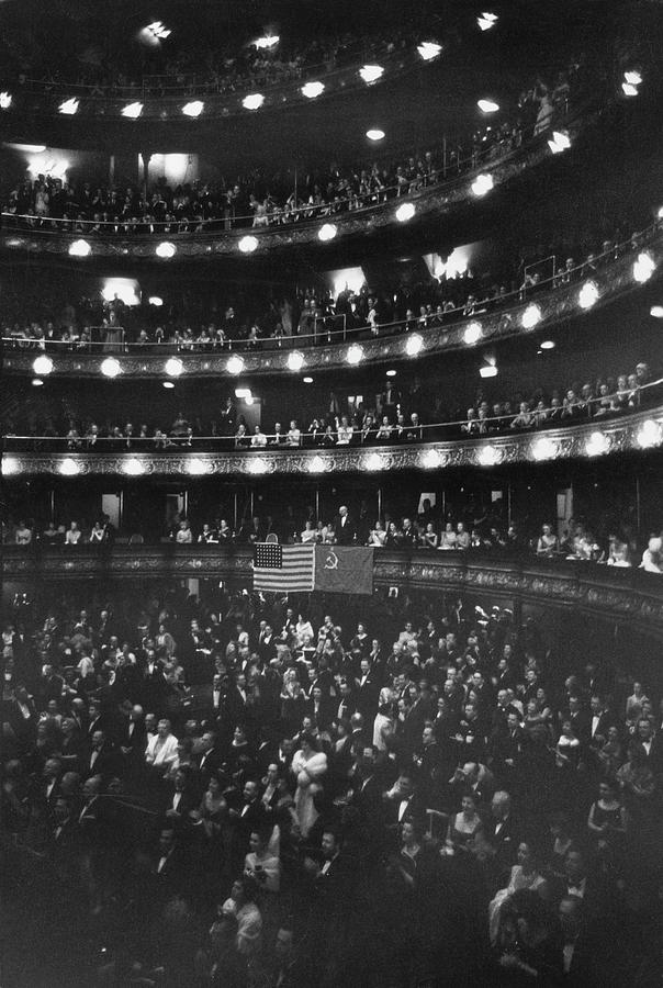 Black And White Photograph - Met Audience At The Bolshoi by Alfred Eisenstaedt