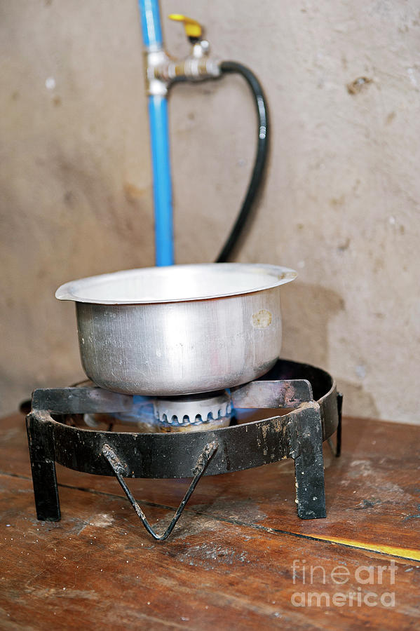 Methane Powered Stove Photograph by Universal Images Group/science ...