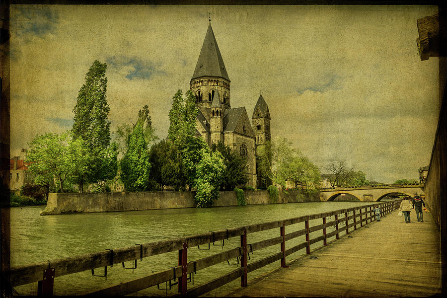 Metz - Quai des Regates by Rick J Brown Metz - Quai des Regates by Rick J Brown