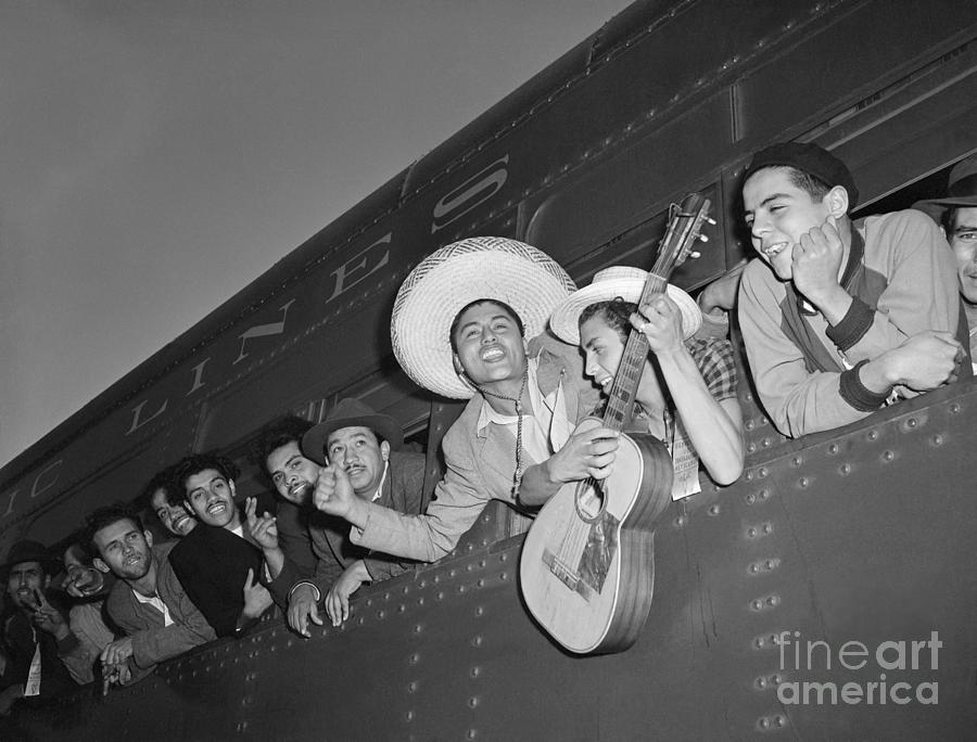 Mexican Migrant Workers On Train Photograph by Bettmann