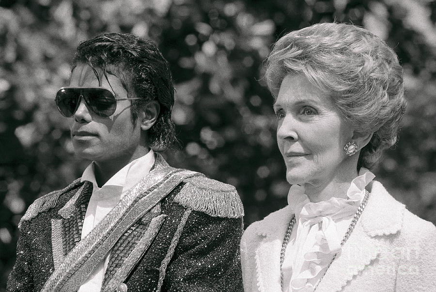 Michael Jackson, Nancy Reagan Photograph by Bettmann