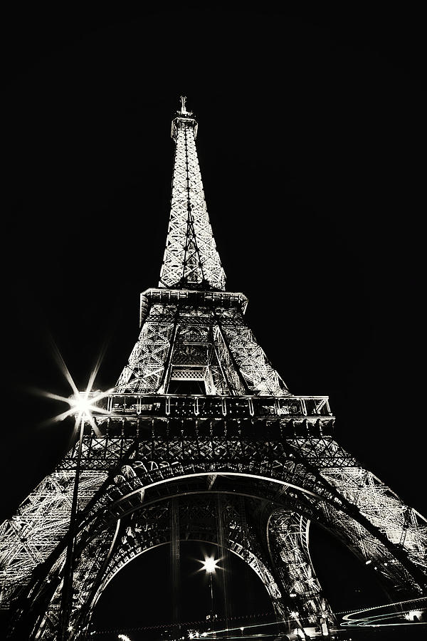 eiffel tower at night sparkling black and white