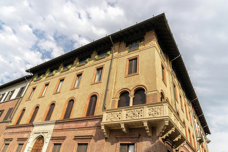 Milans Marvelous Architecture - An Elegant Renaissance Corner Photograph