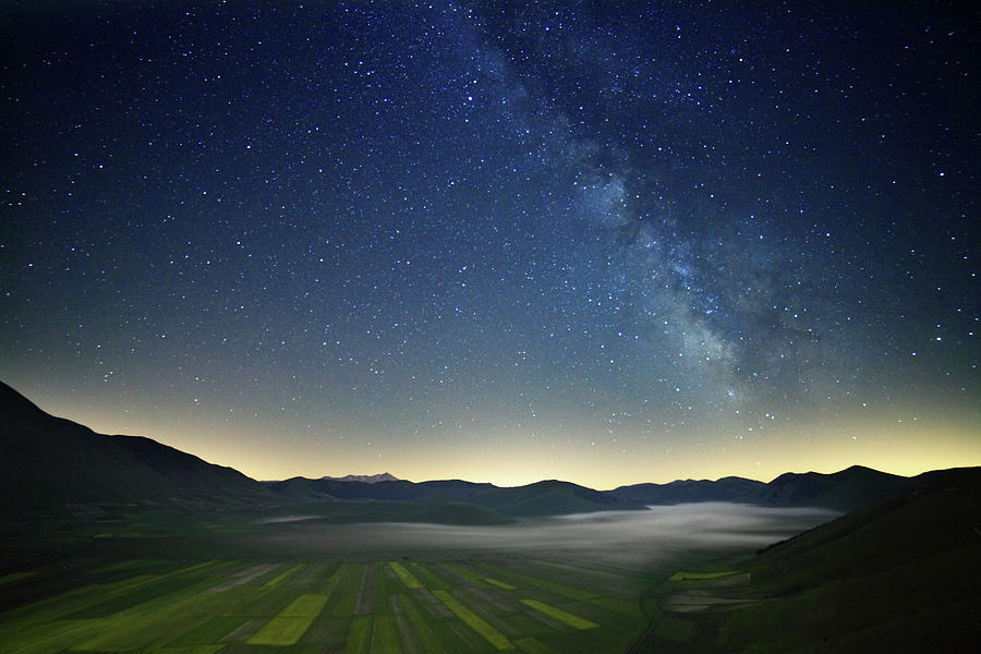 Milky Way And Fields Photograph by Manuelo Bececco Global Nature Photographer