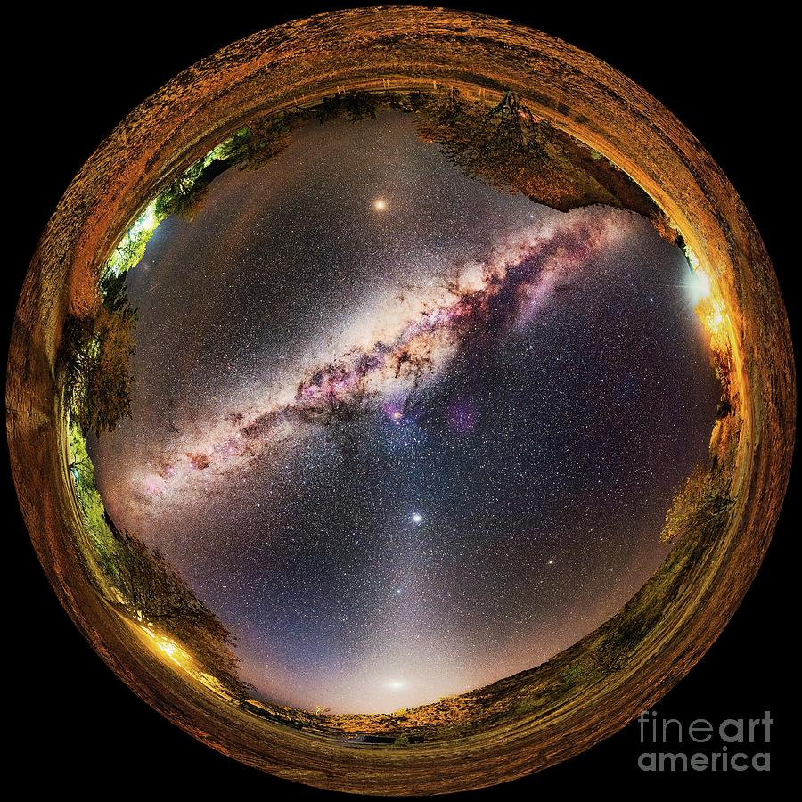 Milky Way And Zodiacal Light Photograph by Juan Carlos Casado (starryearth.com)/science Photo Library