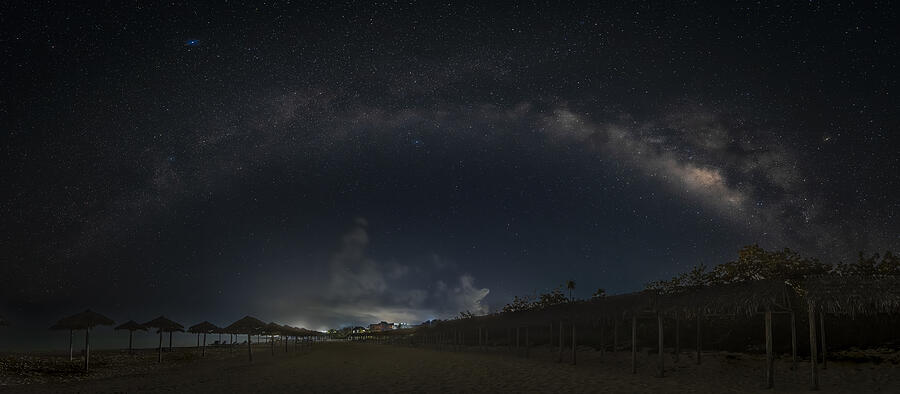 Milky Way Arch And The Beach Photograph by Bing Li