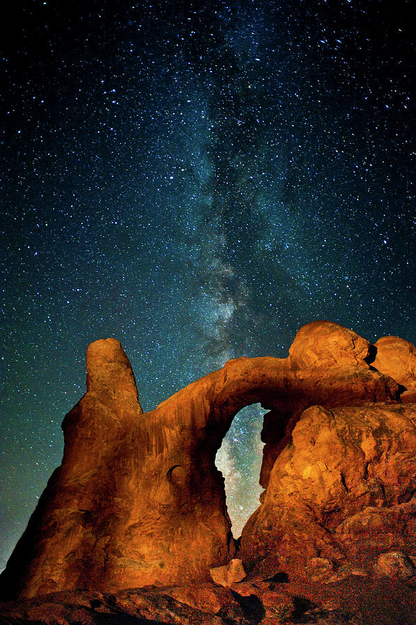 Milky Way Over Turret Arch Photograph by Jeff Foott