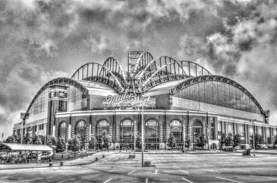 Miller Park Milwaukee T-Shirts for Sale - Fine Art America