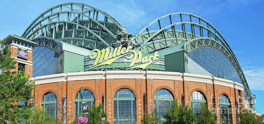 Miller Park of Milwaukee Photograph by Jim Chamberlain - Fine Art America