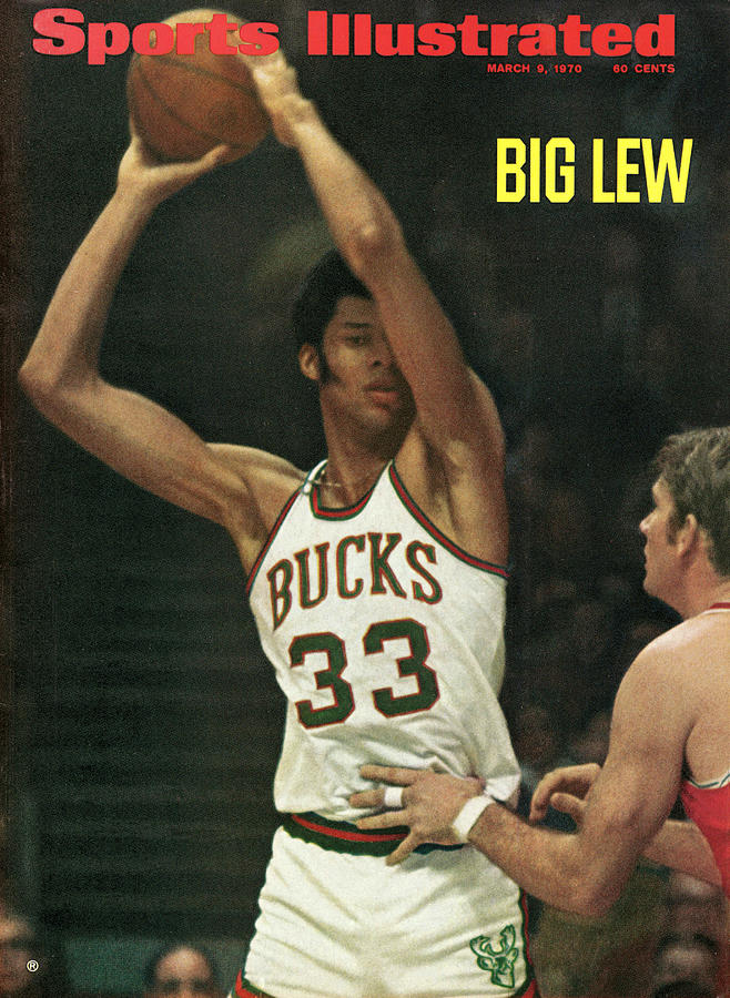 Milwaukee Bucks Lew Alcindor... Sports Illustrated Cover Photograph by Sports Illustrated