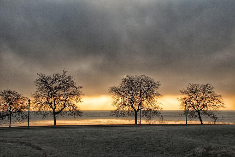 Milwaukee Lakefront Photograph by Ross Kestin
