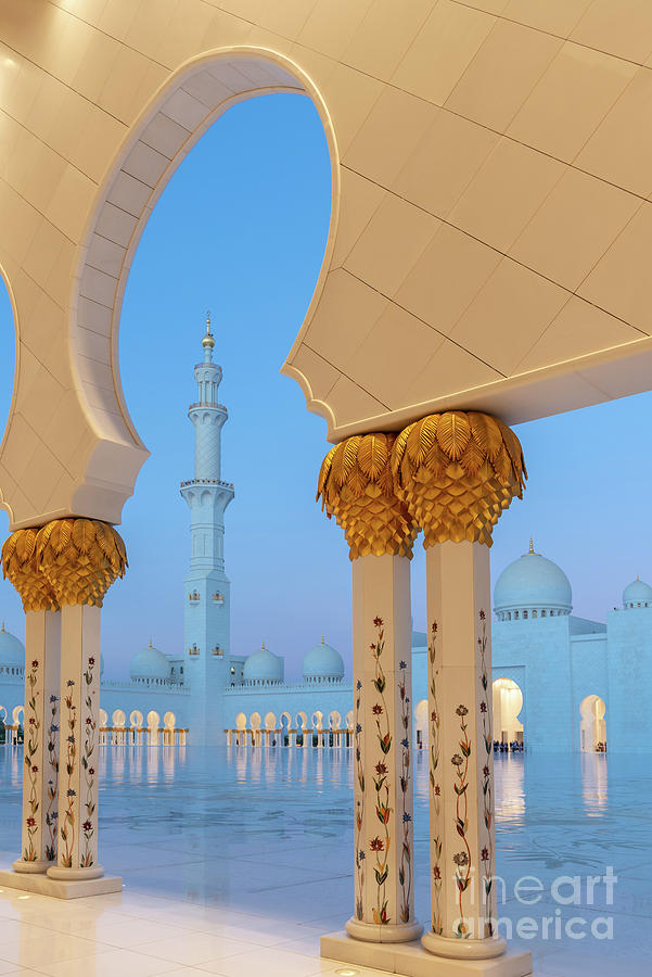 Minaret of the Grand Mosque in Abu Dhabi Photograph by Delphimages Photo Creations