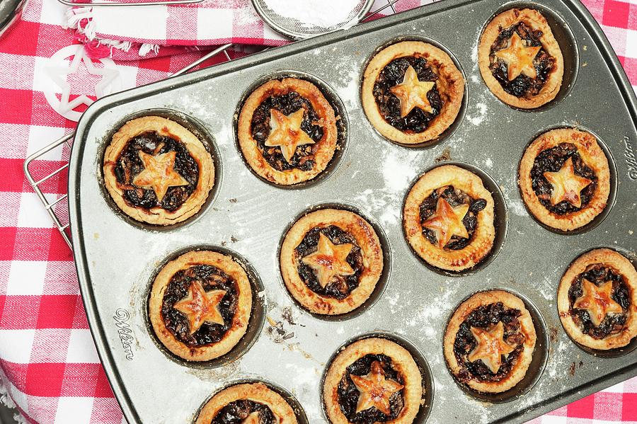 Mince Pies In The Baking Tin Photograph by Linda Burgess