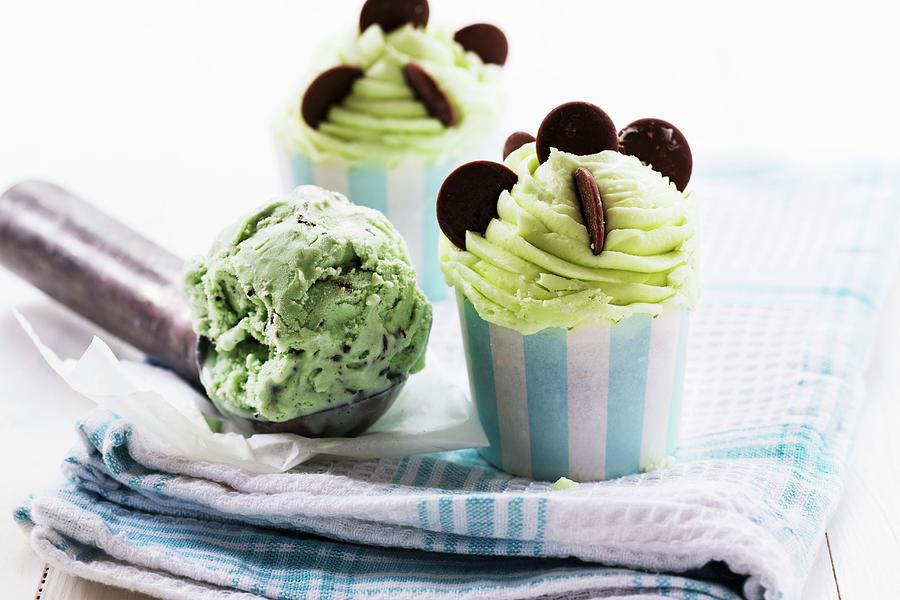 Mint Chocolate Chip Cupcakes Chocolate Biscuits And Mint Ice Cream Photograph by Cath Lowe