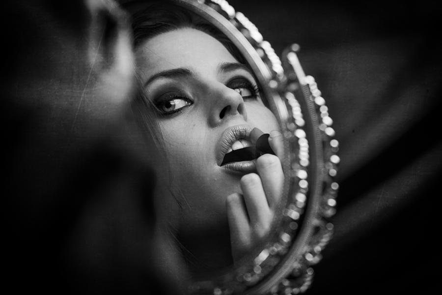 Black And White Photograph - Mirror by Benjamin Woch