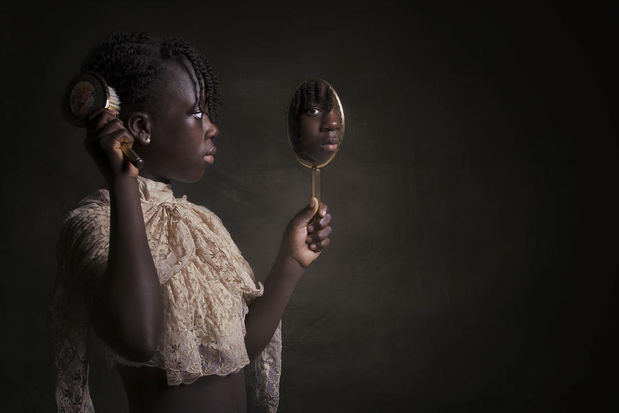 Mirror Mirror In My Hand Photograph by Carola Kayen-mouthaan