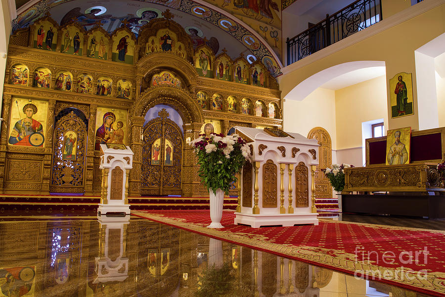 Mirroring Orthodox Church Altar