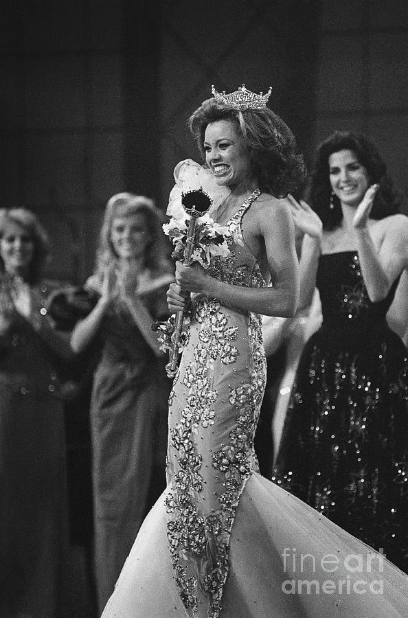 Miss America 1984 Vanessa Williams Photograph by Bettmann