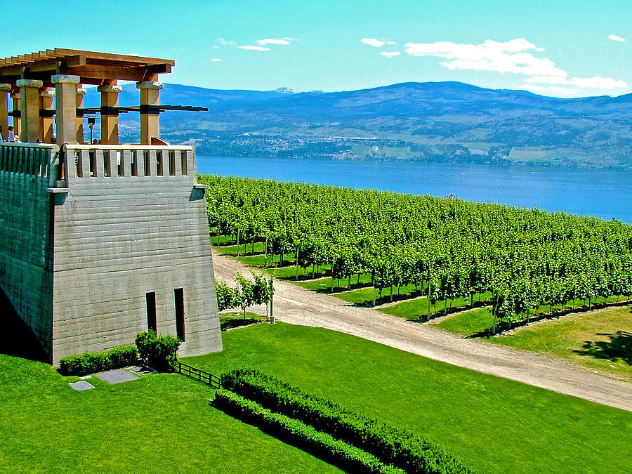 Mission Hill Winery By Lake Okanagan In Kelowna British Columbia