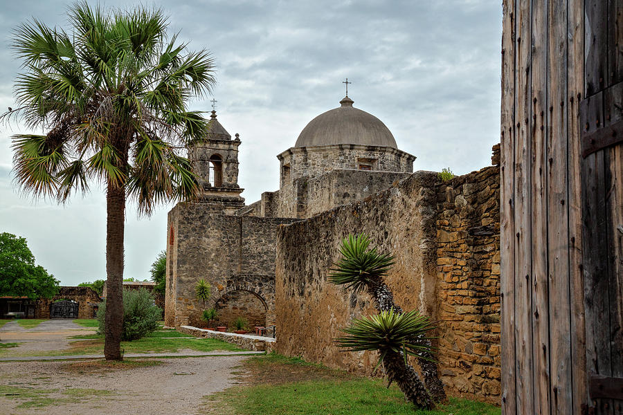 Mission San Jose by Lana Trussell Mission San Jose by Lana Trussell