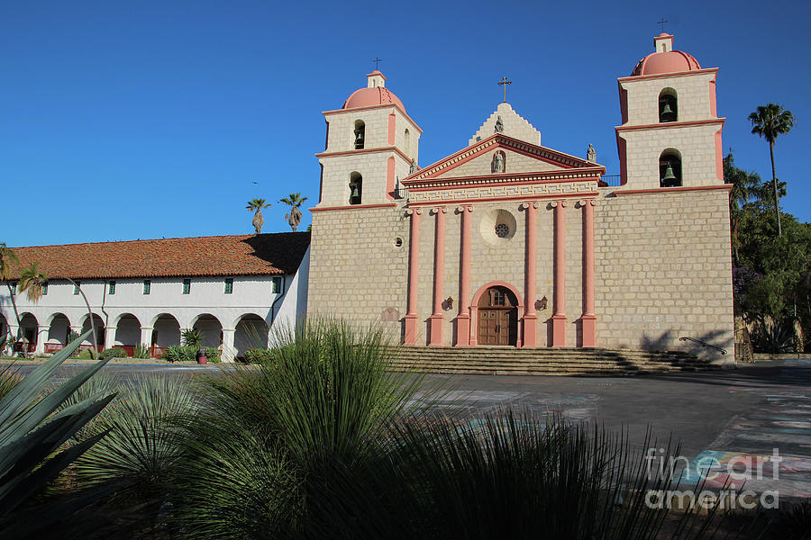 Mission Santa Barbara Photograph by Suzanne Luft