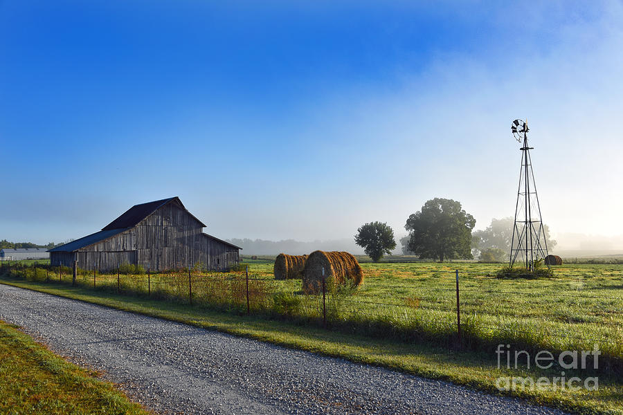 Missouri Barn At Early Morning Photograph