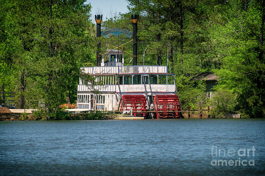 Missouri Belle Photograph by Nick Zelinsky