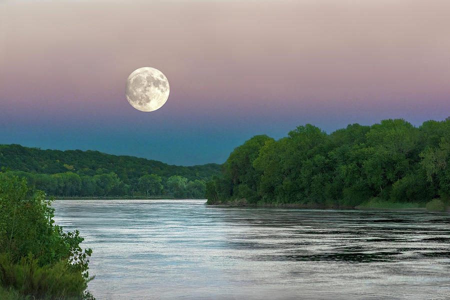 Missouri River Parkville Photograph by Don Spenner