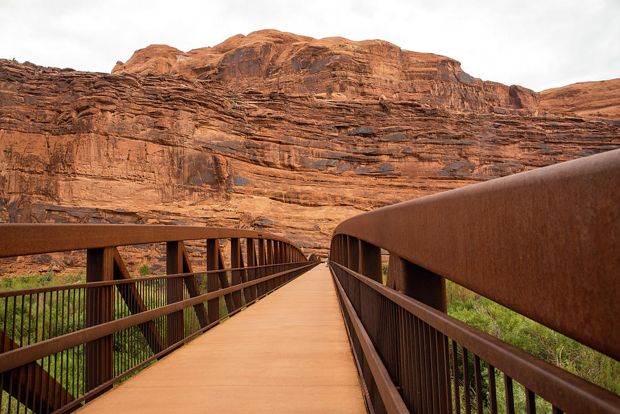 Moab Canyon Pathway Footbridge Photograph by Tom Cochran