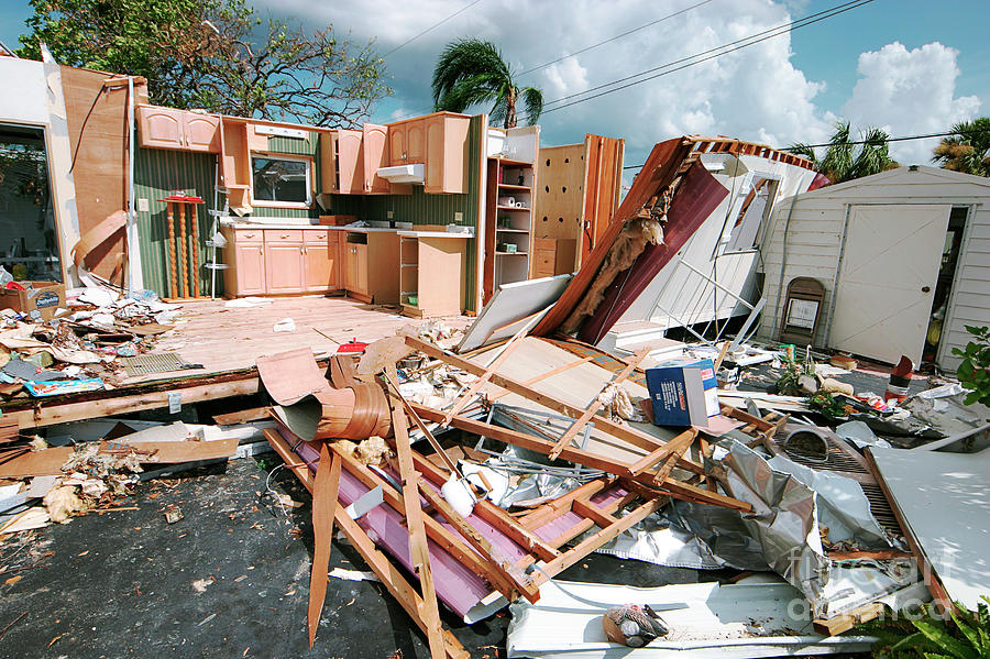 Mobile Home Damaged By Hurricane Charley Photograph by Jeffrey Greenberg/uig/science Photo Library
