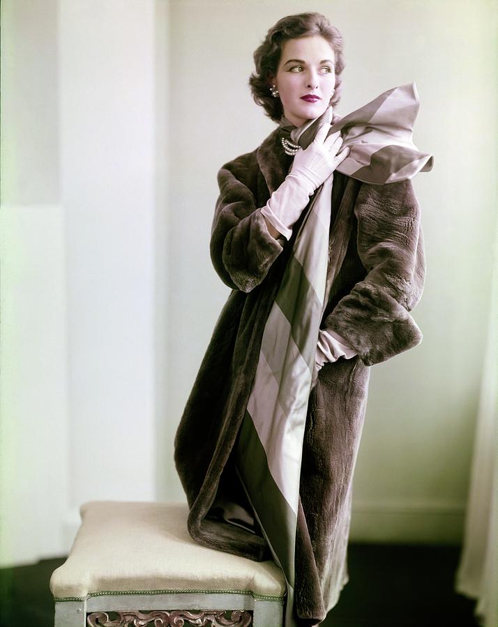 Model In A Maximilian Otter Coat Photograph by Horst P. Horst
