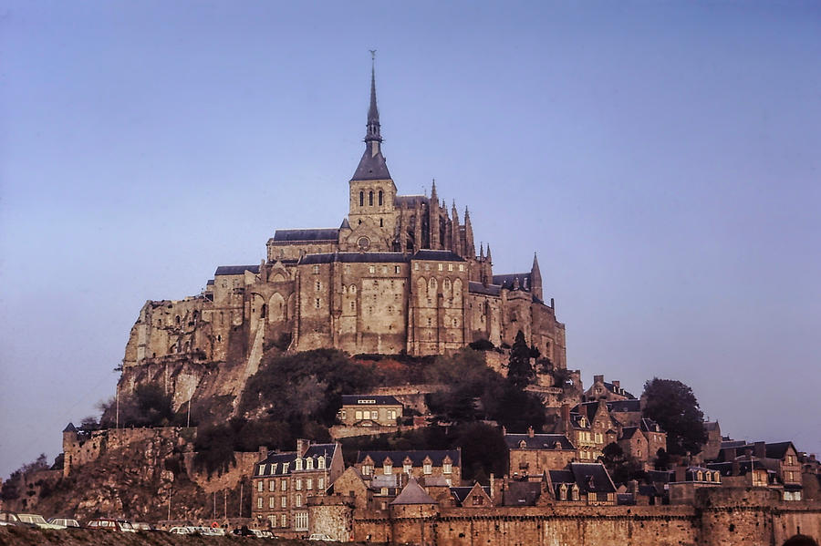 Mont Saint-Michel Photograph by Alan Toepfer