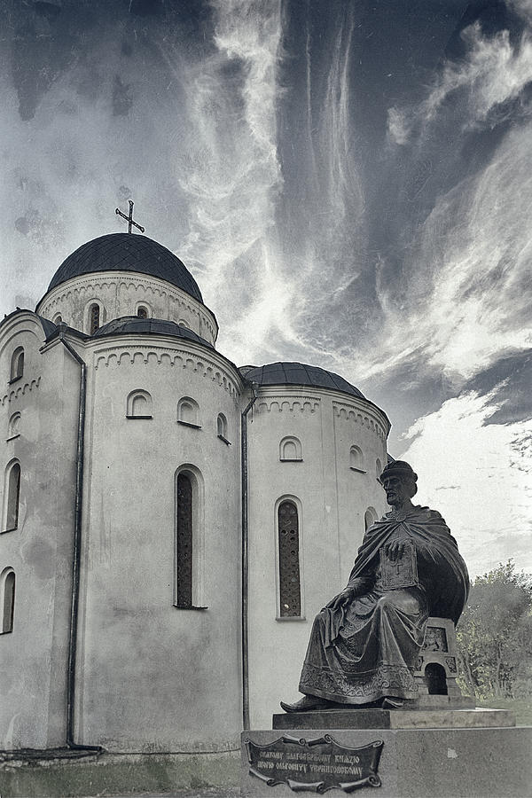 Monument To Prince Of Chernihiv Photograph by Andrii Maykovskyi