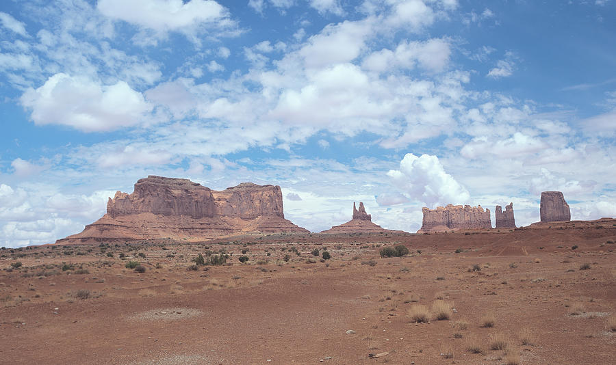 Monument Valley Photograph - Monument Valley 11 by Gordon Semmens