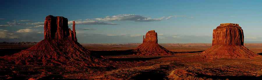 Monument Valley at dusk Photograph by Kamran Ali