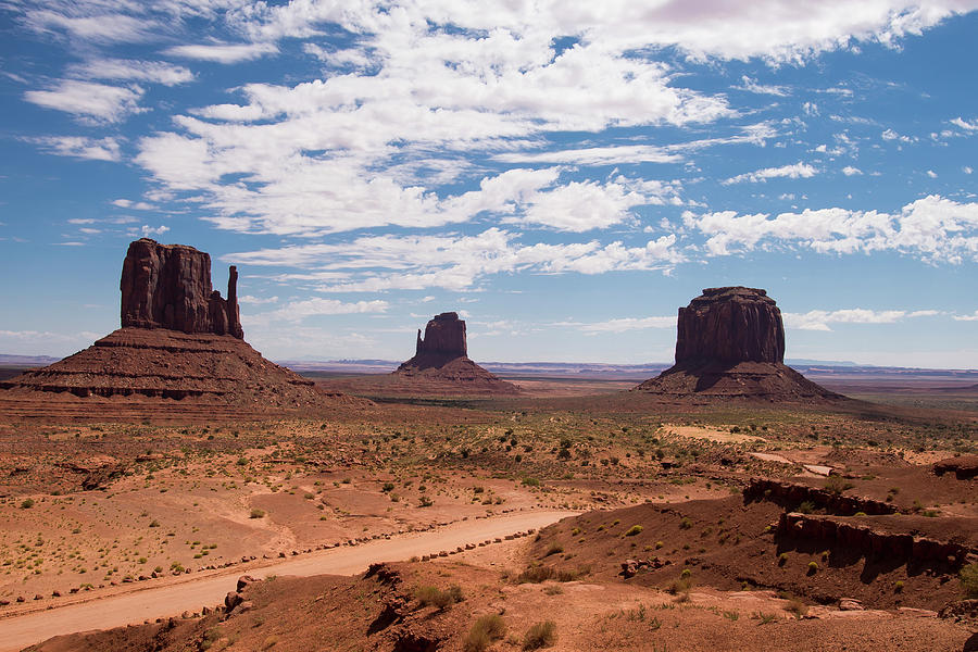Monument Valley by Michael Monahan Monument Valley by Michael Monahan