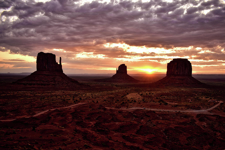Desert Photograph - Monument Valley Sunrise On The Vista 06 by Thomas Woolworth